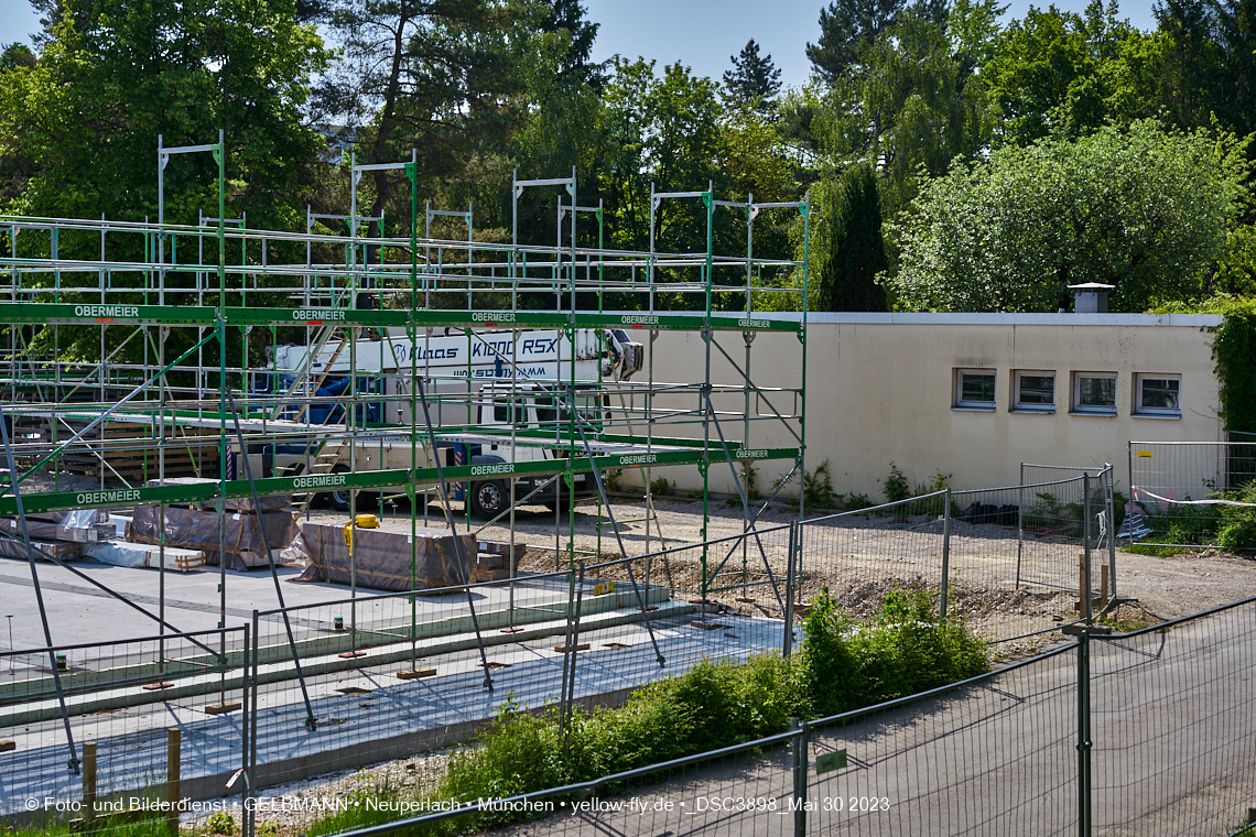 2023-05.30 - neue Wände für das Haus für Kinder